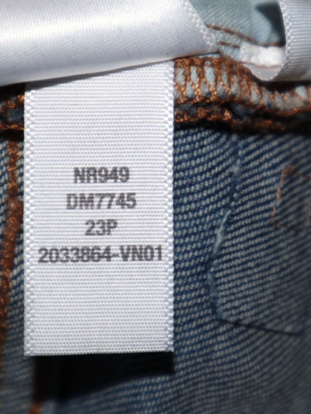 Madewell Petite Kick Out Full-Length Jeans in Devito Wash Size 23 Petite - Picture 15 of 15